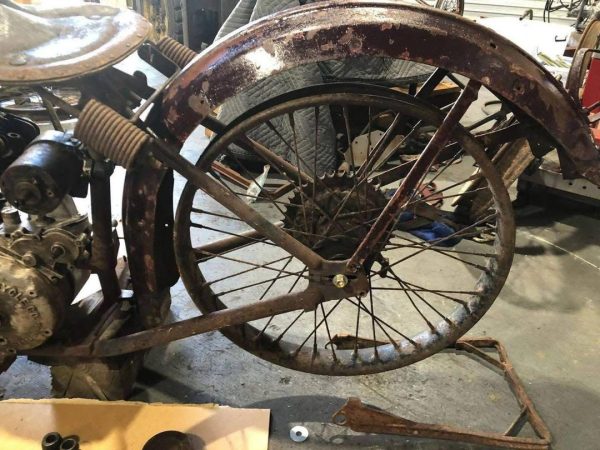 pre-WWII Indians,1917 Indian Light Twin Model O Project